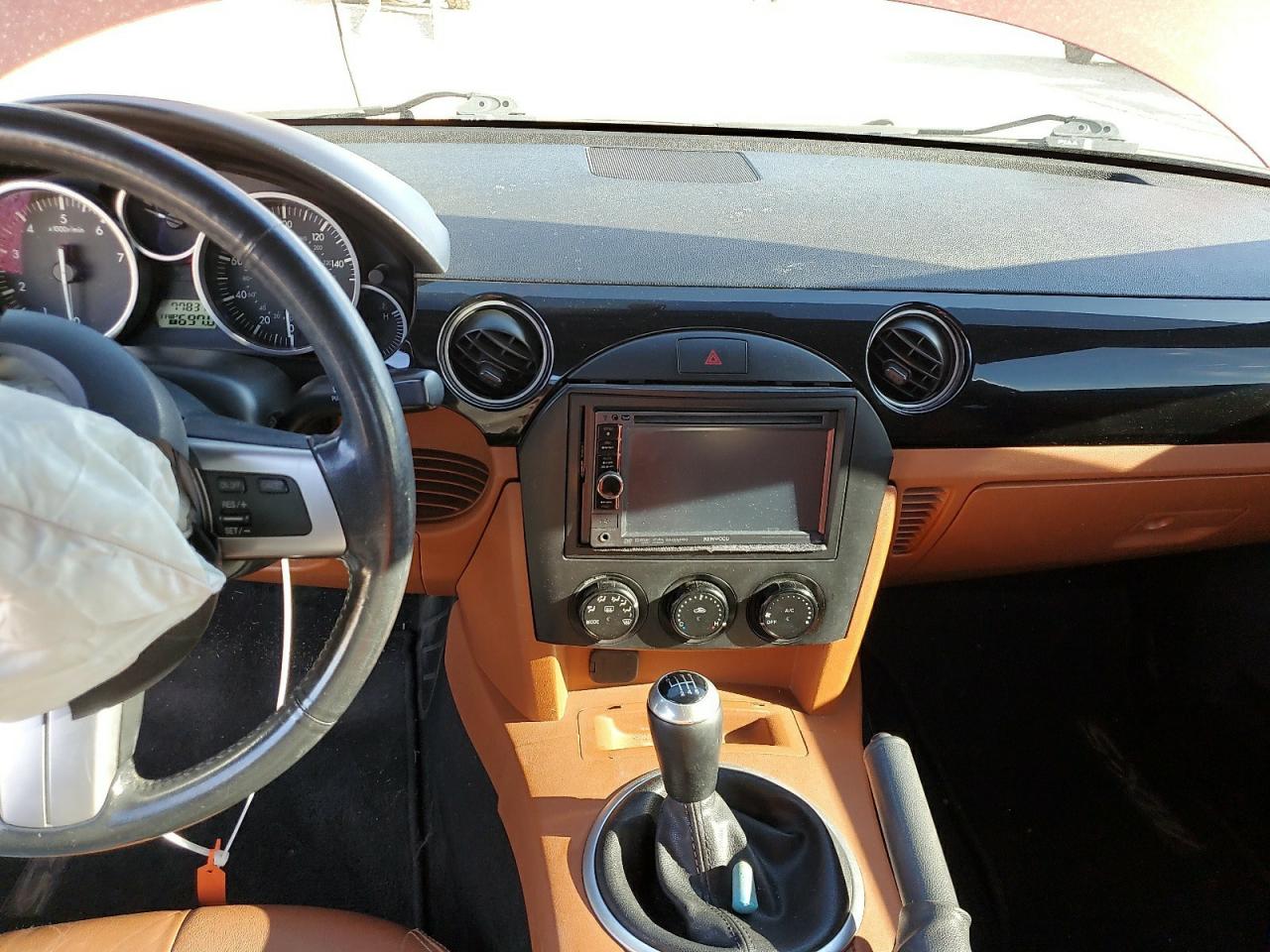 2006 Mazda Mx-5 Miata VIN: JM1NC25F860100779 Lot: 92263765