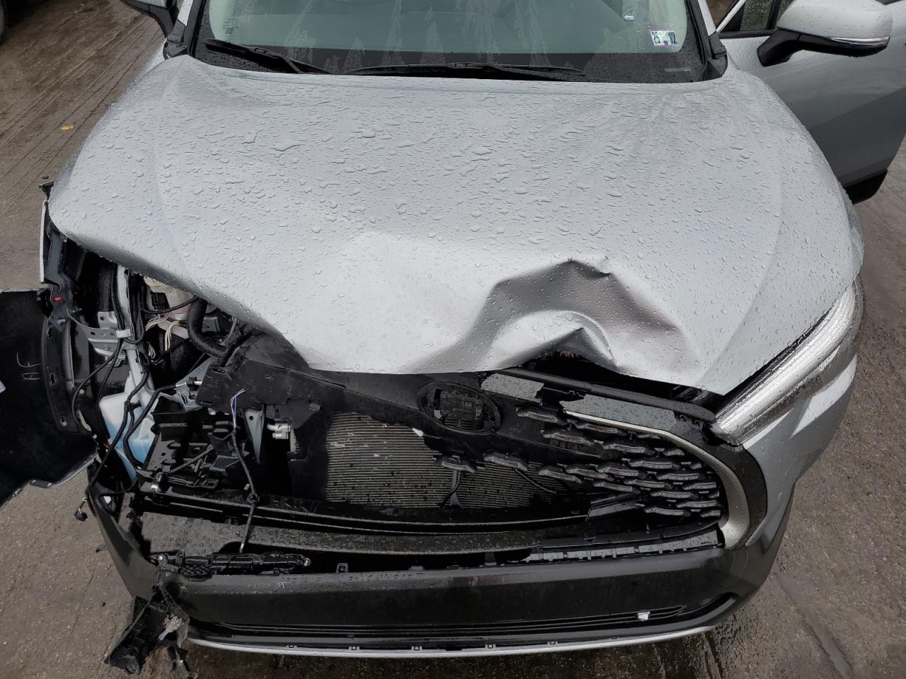 2024 Toyota Corolla Cross Xle VIN: 7MUDAABG9RV118725 Lot: 91638275