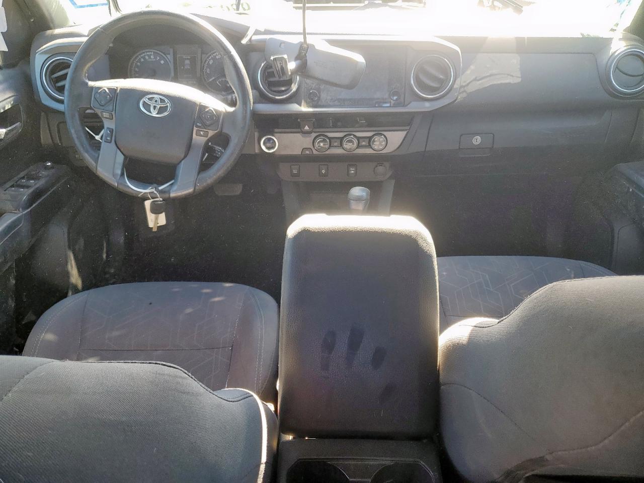 2017 Toyota Tacoma Double Cab VIN: 5TFAZ5CN0HX035431 Lot: 93072605