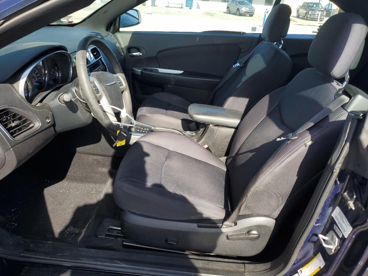 2013 Chrysler 200 Touring VIN: 1C3BCBEG1DN632763 Lot: 92636135