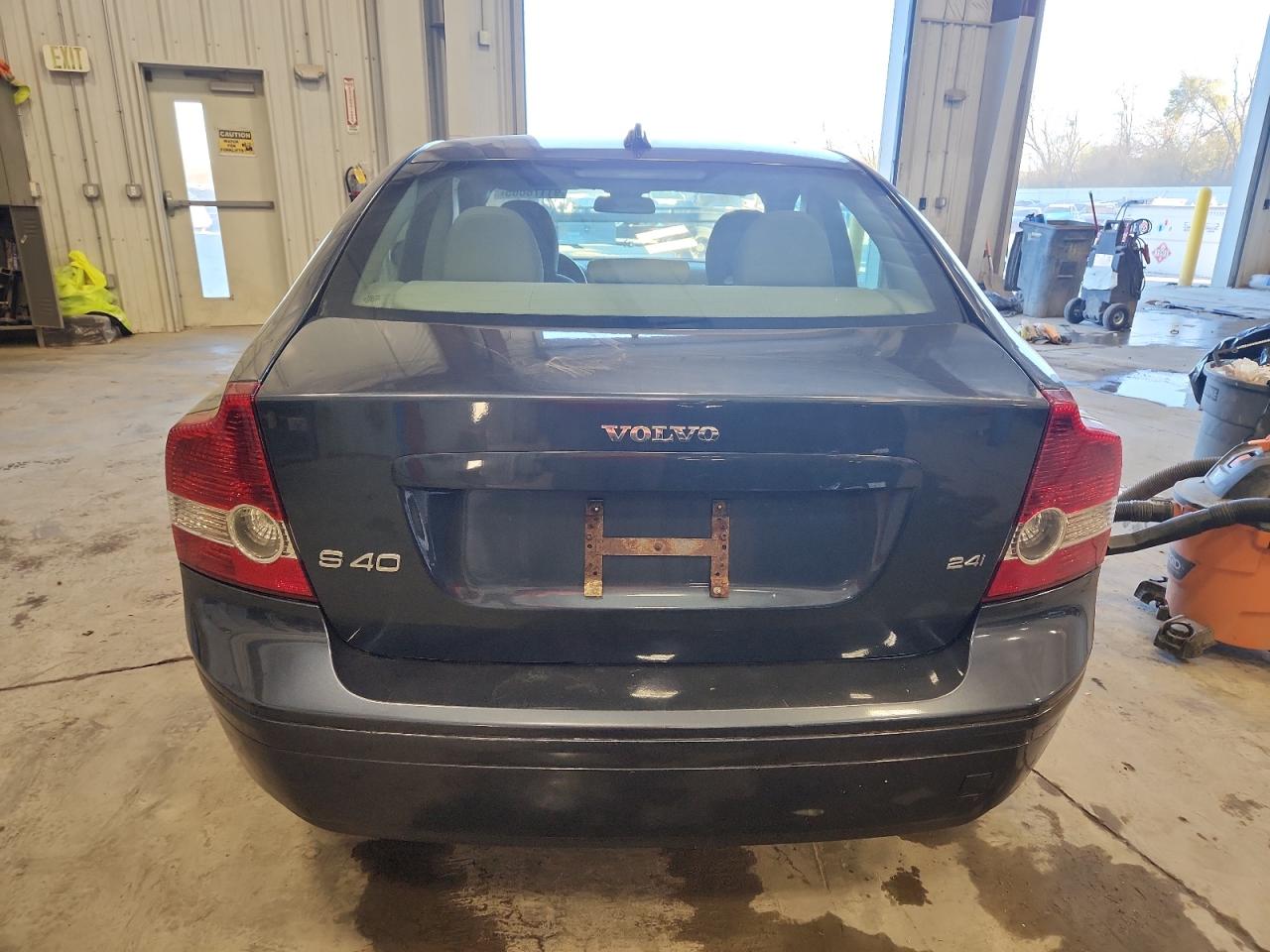 2007 Volvo S40 2.4I VIN: YV1MS382472313628 Lot: 91176665