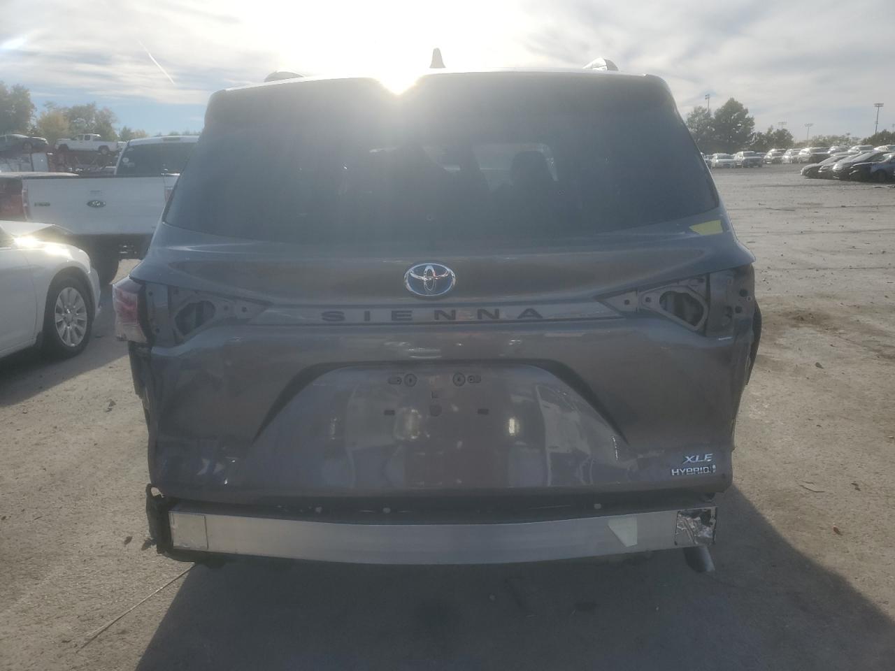 2022 Toyota Sienna Xle VIN: 5TDJRKEC3NS092573 Lot: 90937855