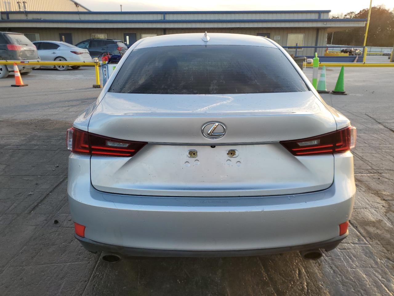 2016 Lexus Is 200T VIN: JTHBA1D2XG5035826 Lot: 92352655