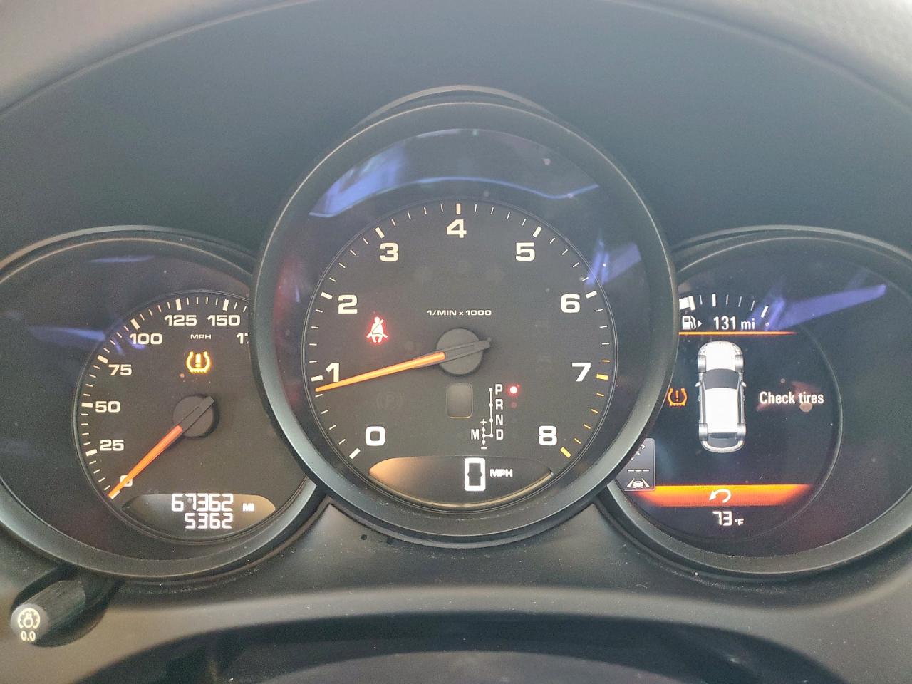 2018 Porsche Macan VIN: WP1AA2A55JLB05901 Lot: 92132345