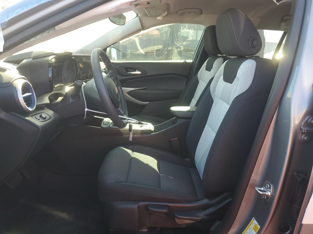 2025 Chevrolet Trax Ls VIN: KL77LFEP9SC286332 Lot: 87454225