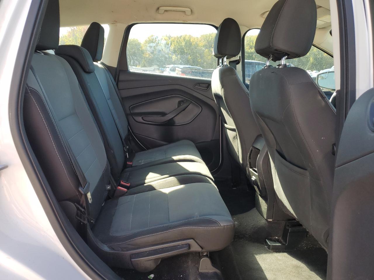 2017 Ford Escape S VIN: 1FMCU0F76HUC60022 Lot: 91129065