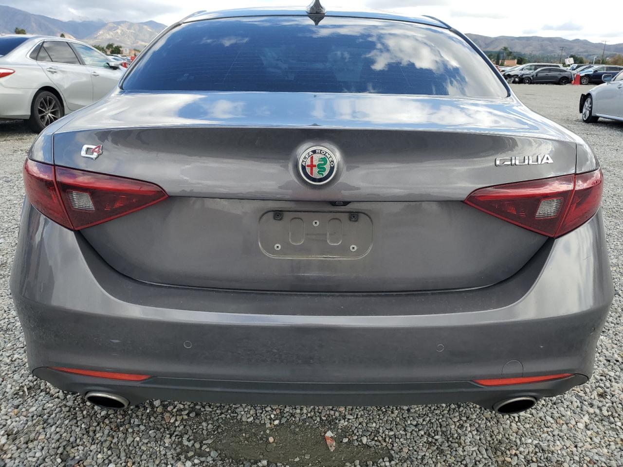2017 Alfa Romeo Giulia Q4 VIN: ZARFAEDN6H7548040 Lot: 93743685