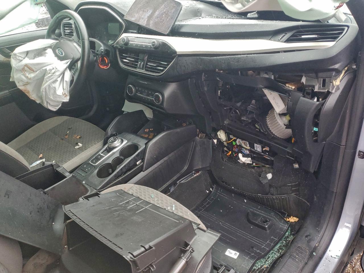 2022 Ford Escape Se VIN: 1FMCU9G61NUA23086 Lot: 93387465