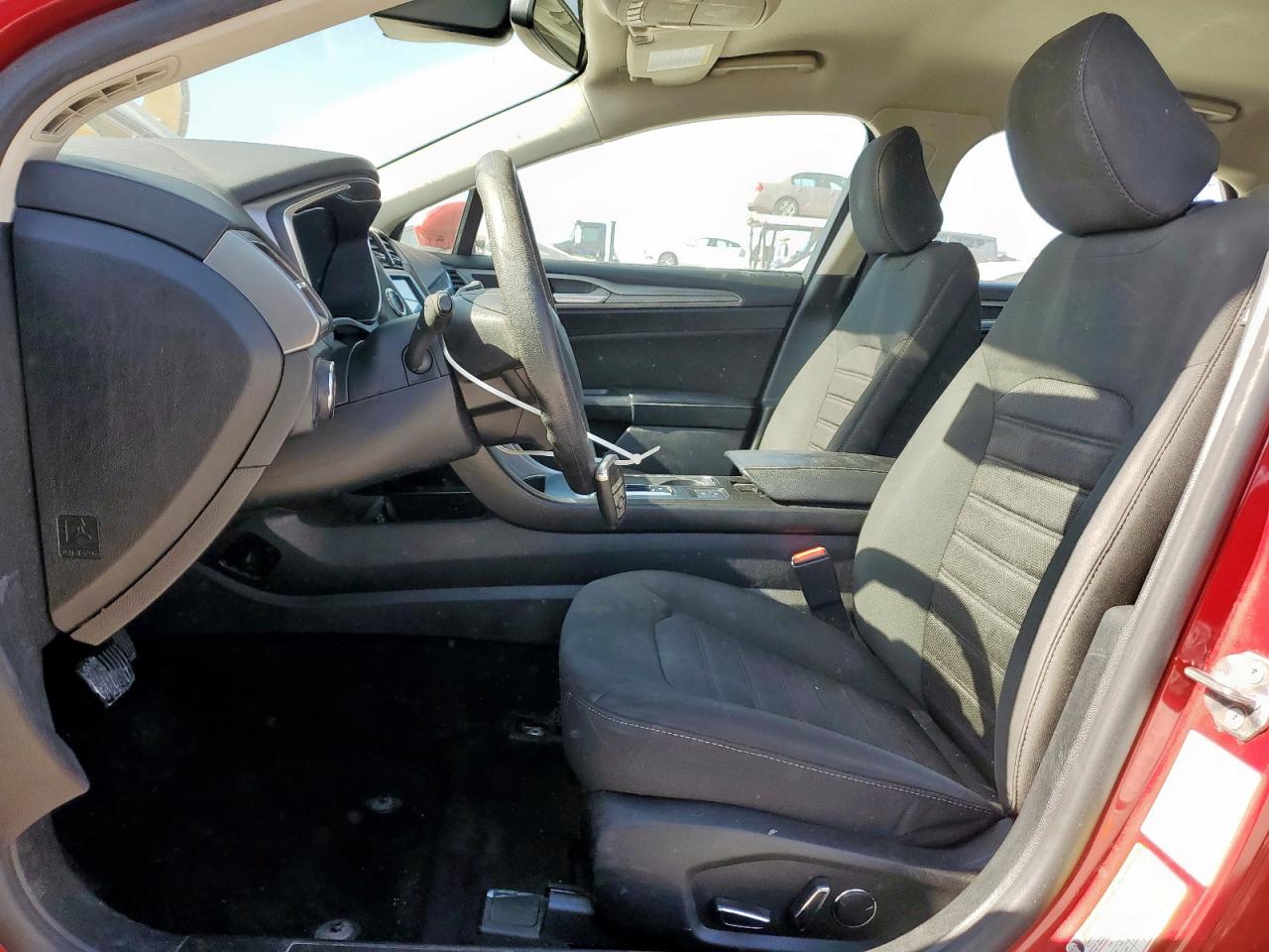 2020 Ford Fusion Se VIN: 3FA6P0HD1LR126469 Lot: 91428455