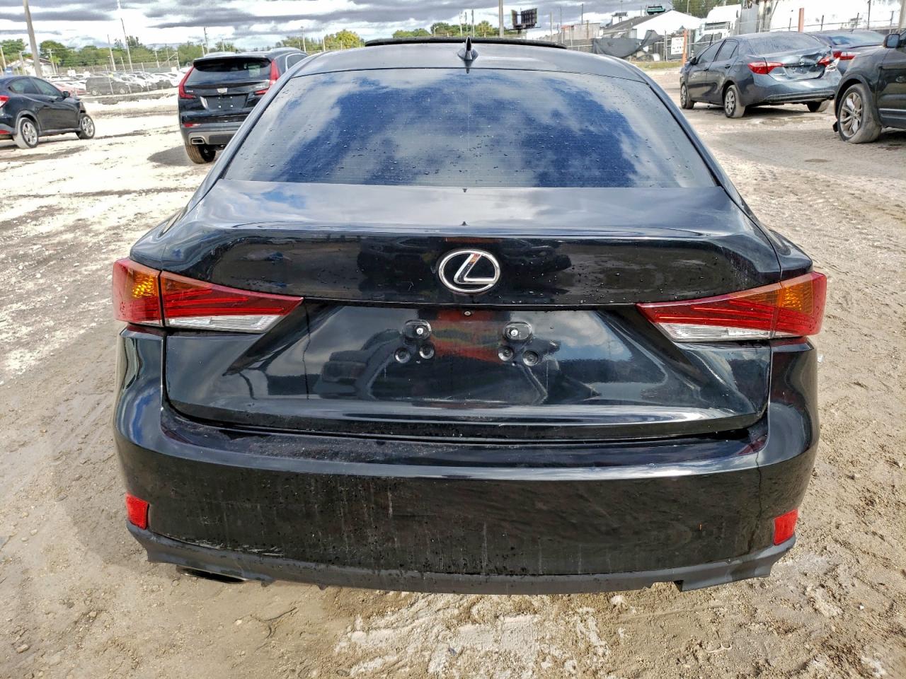 2017 Lexus Is 200T VIN: JTHBA1D28H5039455 Lot: 93885155