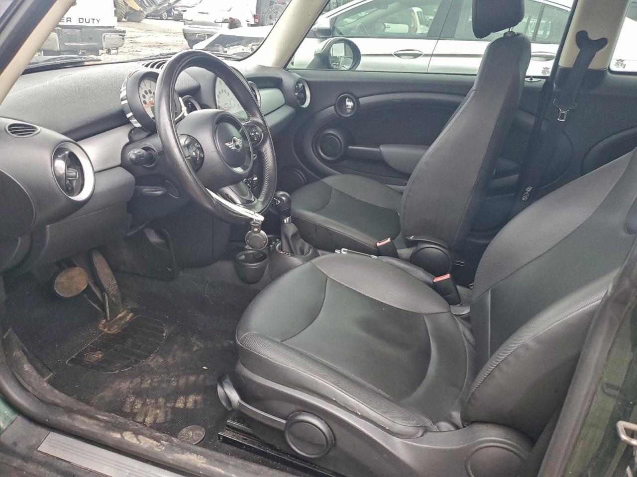 2011 Mini Cooper VIN: WMWSU3C56BT098326 Lot: 94067275