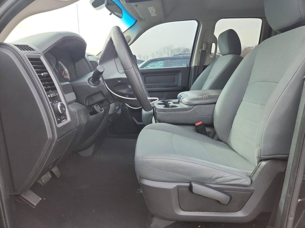 2017 Ram 1500 St VIN: 1C6RR7FTXHS840107 Lot: 93147615