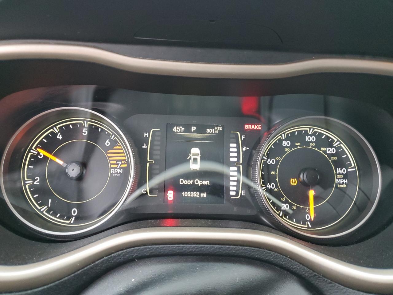 2017 Jeep Cherokee Latitude VIN: 1C4PJLCB2HW502883 Lot: 92589085