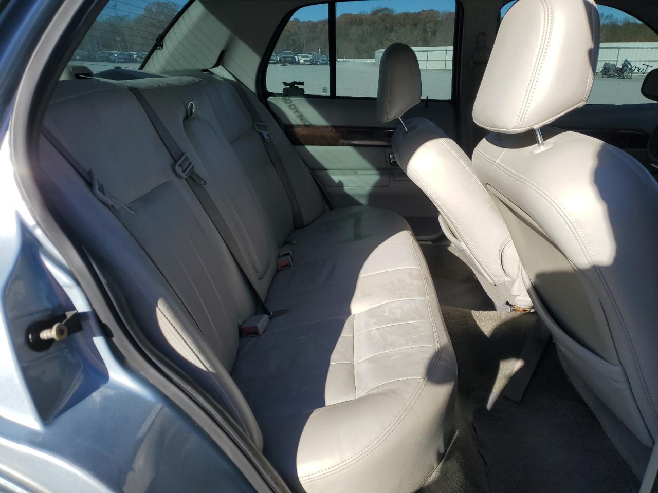 2005 Mercury Grand Marquis Ls VIN: 2MEFM75WX5X630328 Lot: 92232565