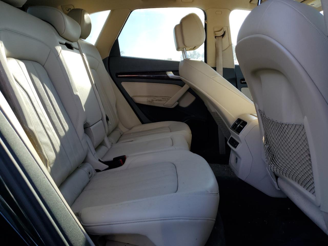 2018 Audi Q5 Premium Plus VIN: WA1BNAFY0J2076640 Lot: 92279245