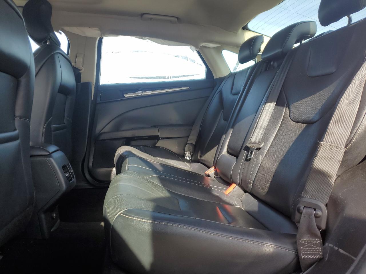 2019 Ford Fusion Titanium VIN: 3FA6P0D93KR143256 Lot: 91663375