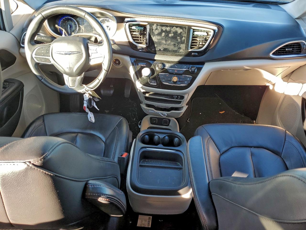 2017 Chrysler Pacifica Touring L VIN: 2C4RC1BG4HR803684 Lot: 93829095