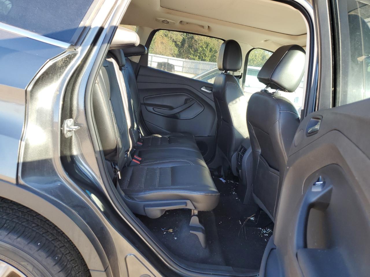 2017 Ford Escape Titanium VIN: 1FMCU0J93HUB86048 Lot: 91907155