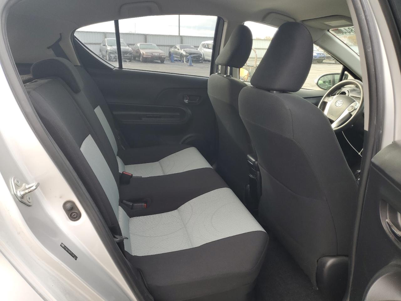 2013 Toyota Prius C VIN: JTDKDTB37D1051226 Lot: 93258445