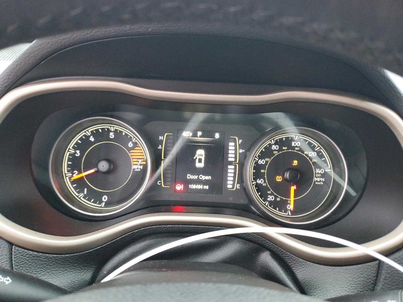 2017 Jeep Cherokee Latitude VIN: 1C4PJMCB1HW657110 Lot: 93487235