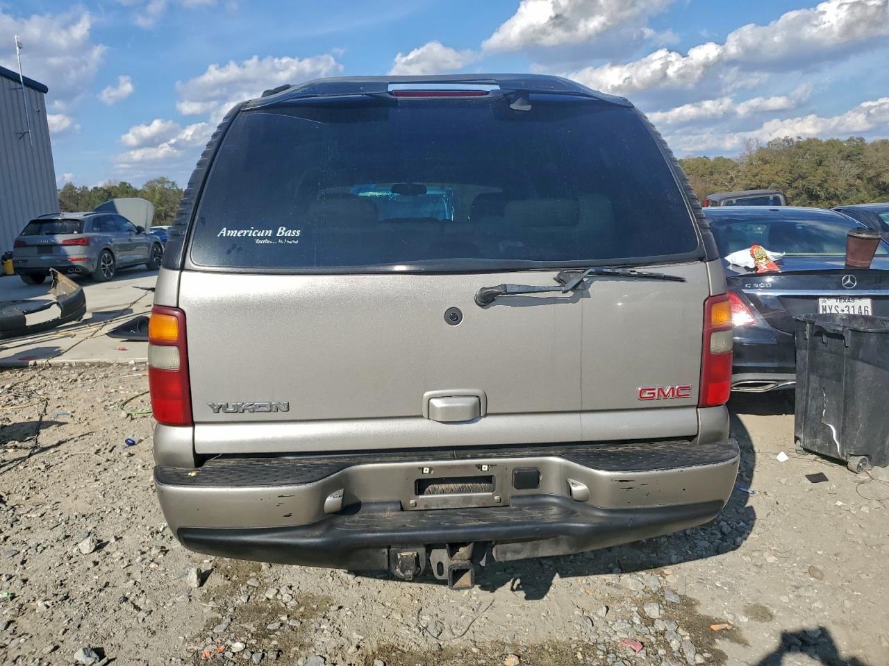 2003 GMC Yukon Denali VIN: 1GKEK63U13J170338 Lot: 94175285