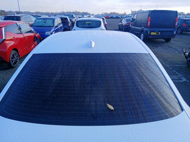 2016 LEXUS IS 300H F-SPORT 4DR CVT AUTO