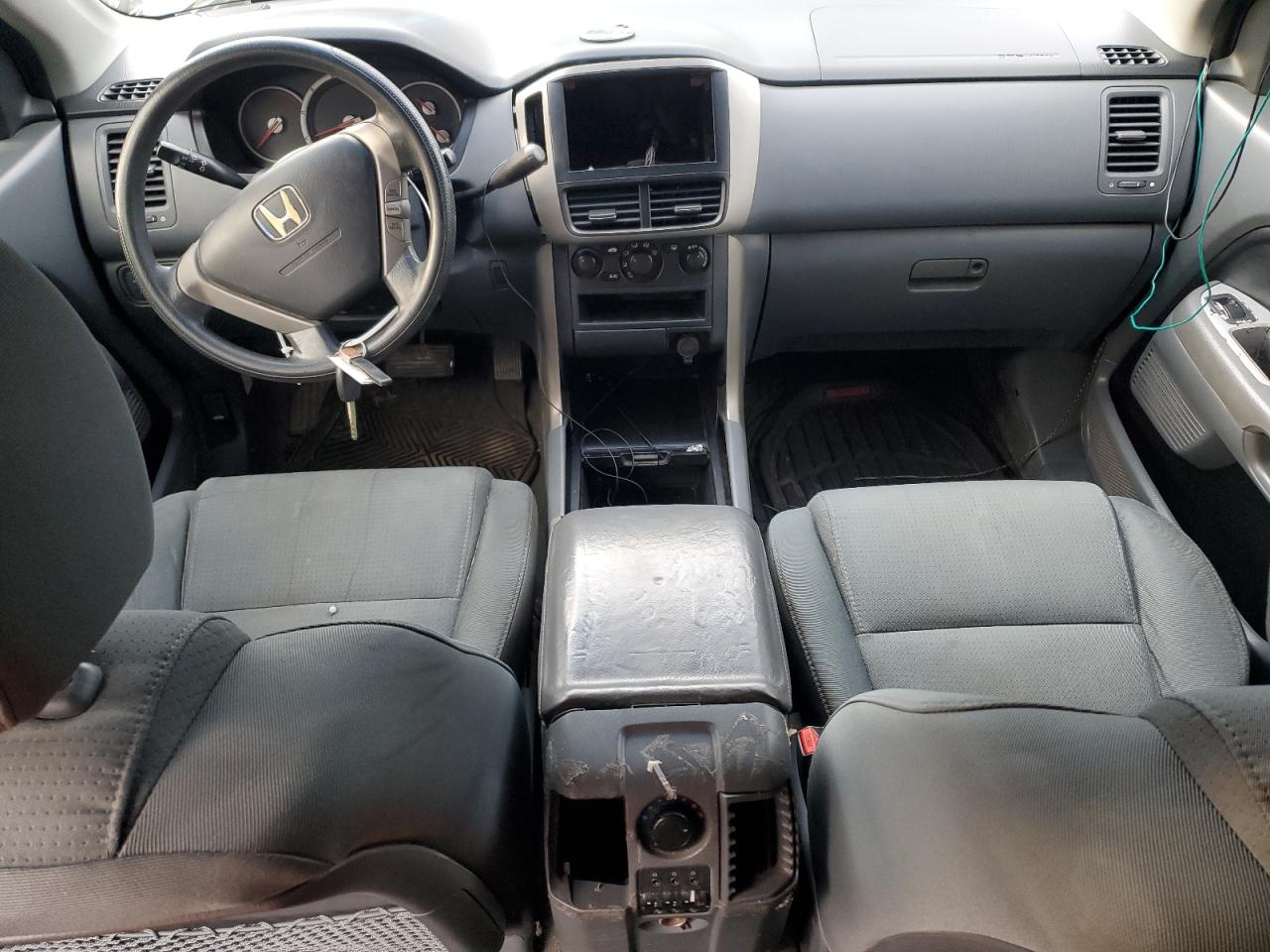 2006 Honda Pilot Lx VIN: 2HKYF18156H540640 Lot: 92593155