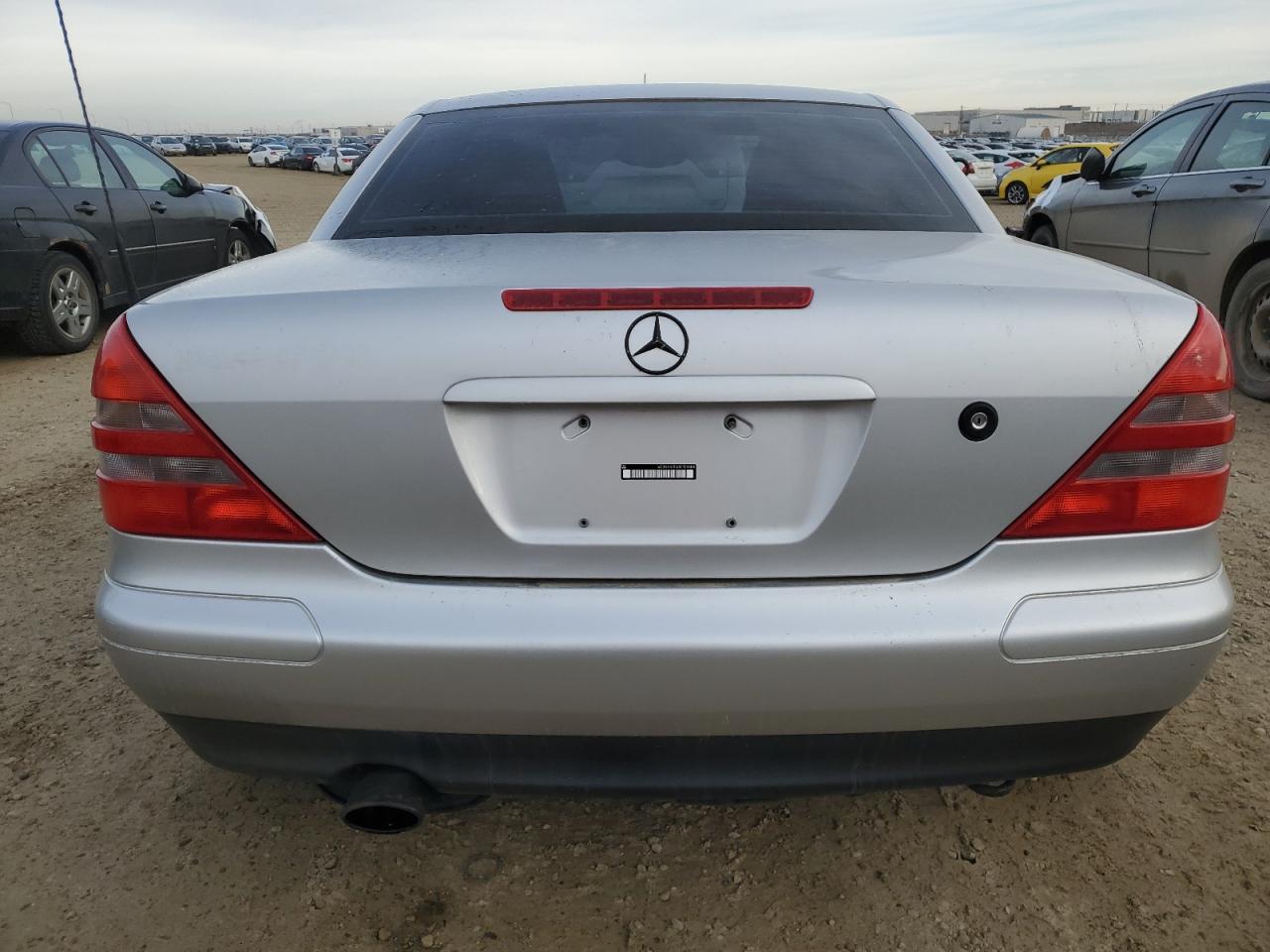 1999 Mercedes-Benz Slk 230 Kompressor VIN: WDBKK47F9XF124889 Lot: 92410845