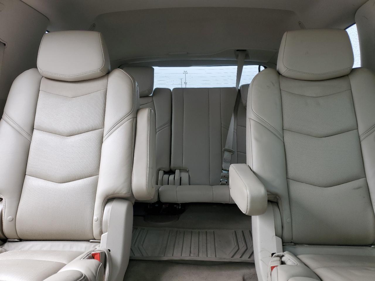 2017 Cadillac Escalade Luxury VIN: 1GYS4BKJ1HR182825 Lot: 93002325