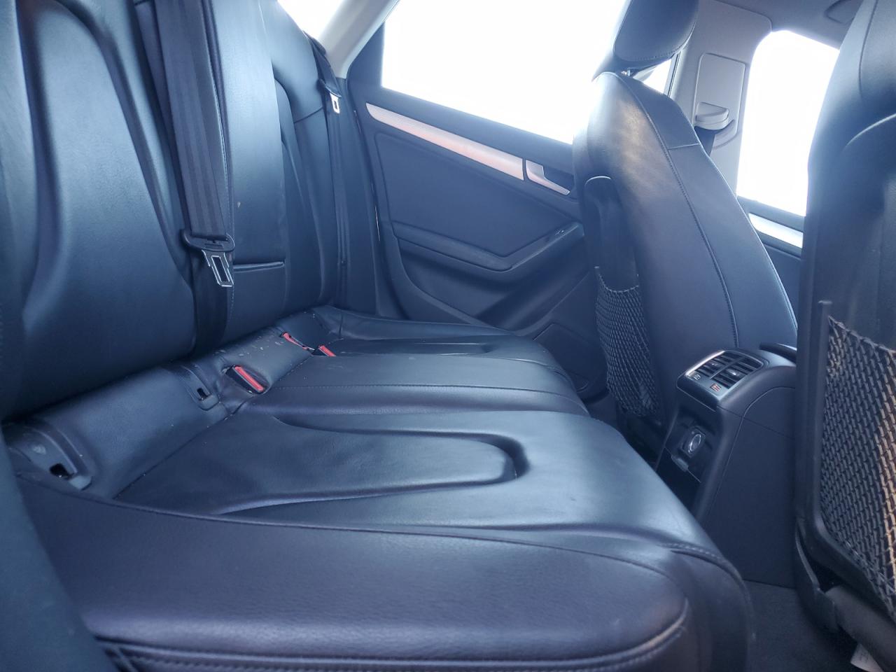 2015 Audi A4 Premium VIN: WAUBFAFL2FN021214 Lot: 92079705