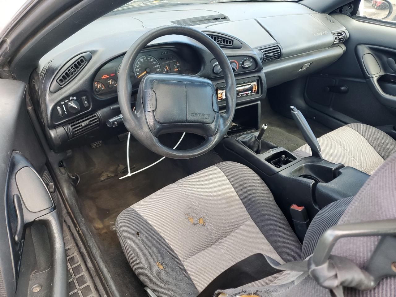 1995 Chevrolet Camaro VIN: 2G1FP22S2S2127844 Lot: 92684585