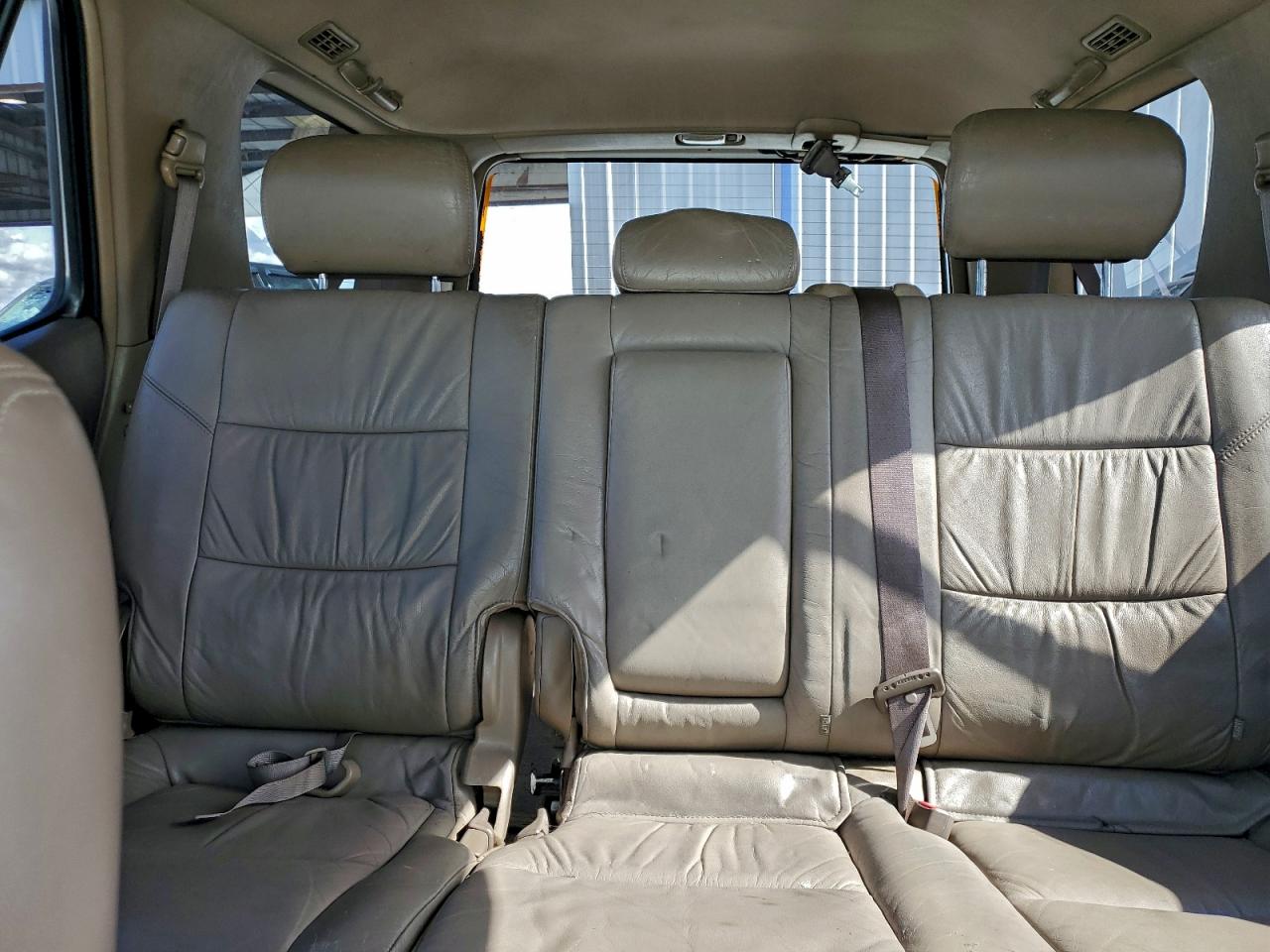 2004 Toyota Sequoia Limited VIN: 5TDBT48A24S221087 Lot: 94729565