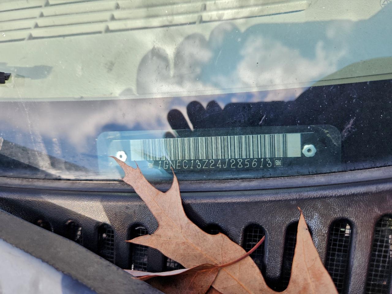 2004 Chevrolet Tahoe C1500 VIN: 1GNEC13Z24J285613 Lot: 94293115