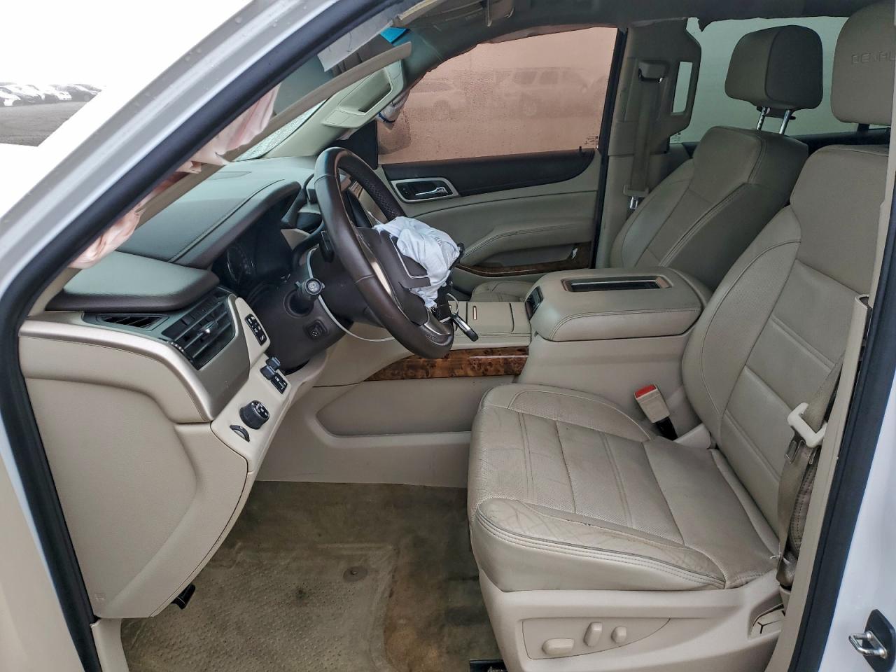 2015 GMC Yukon Xl Denali VIN: 1GKS1JKJ3FR282242 Lot: 94382995