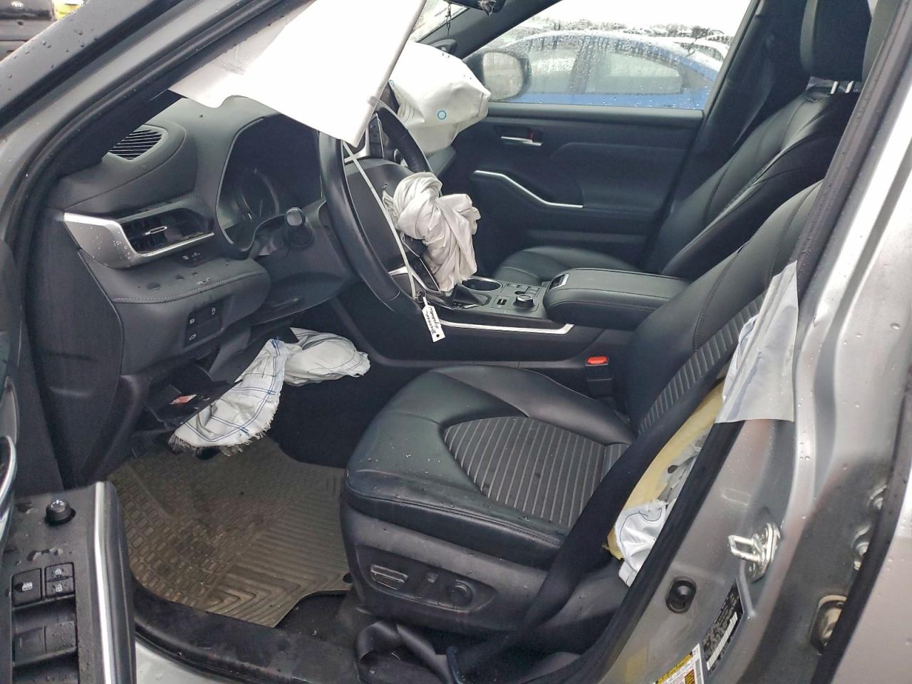 2023 Toyota Highlander L VIN: 5TDKDRBH6PS011001 Lot: 93617025