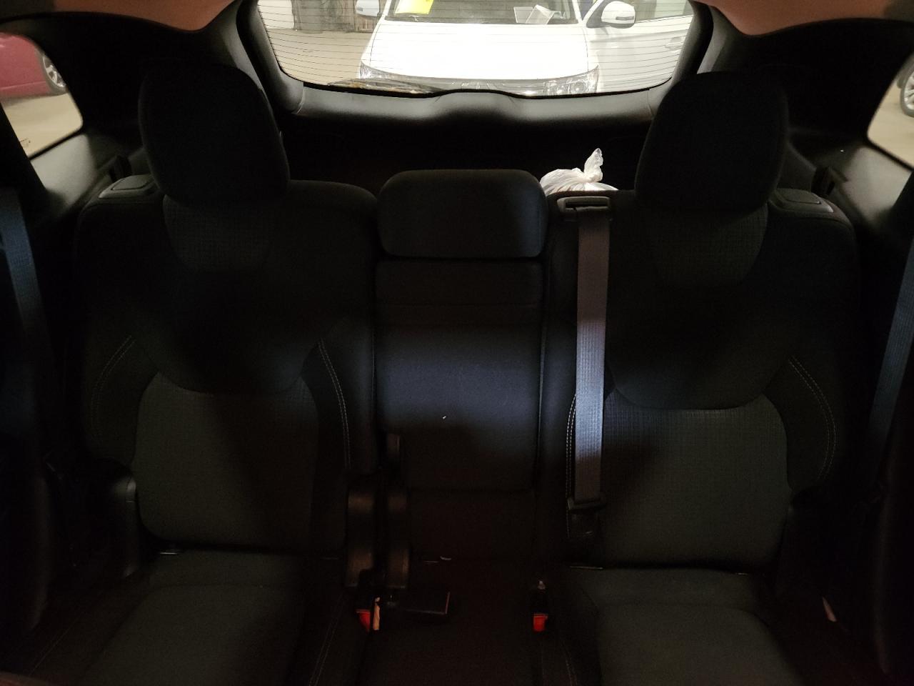 2015 Jeep Cherokee Latitude VIN: 1C4PJMCB0FW734692 Lot: 90143135