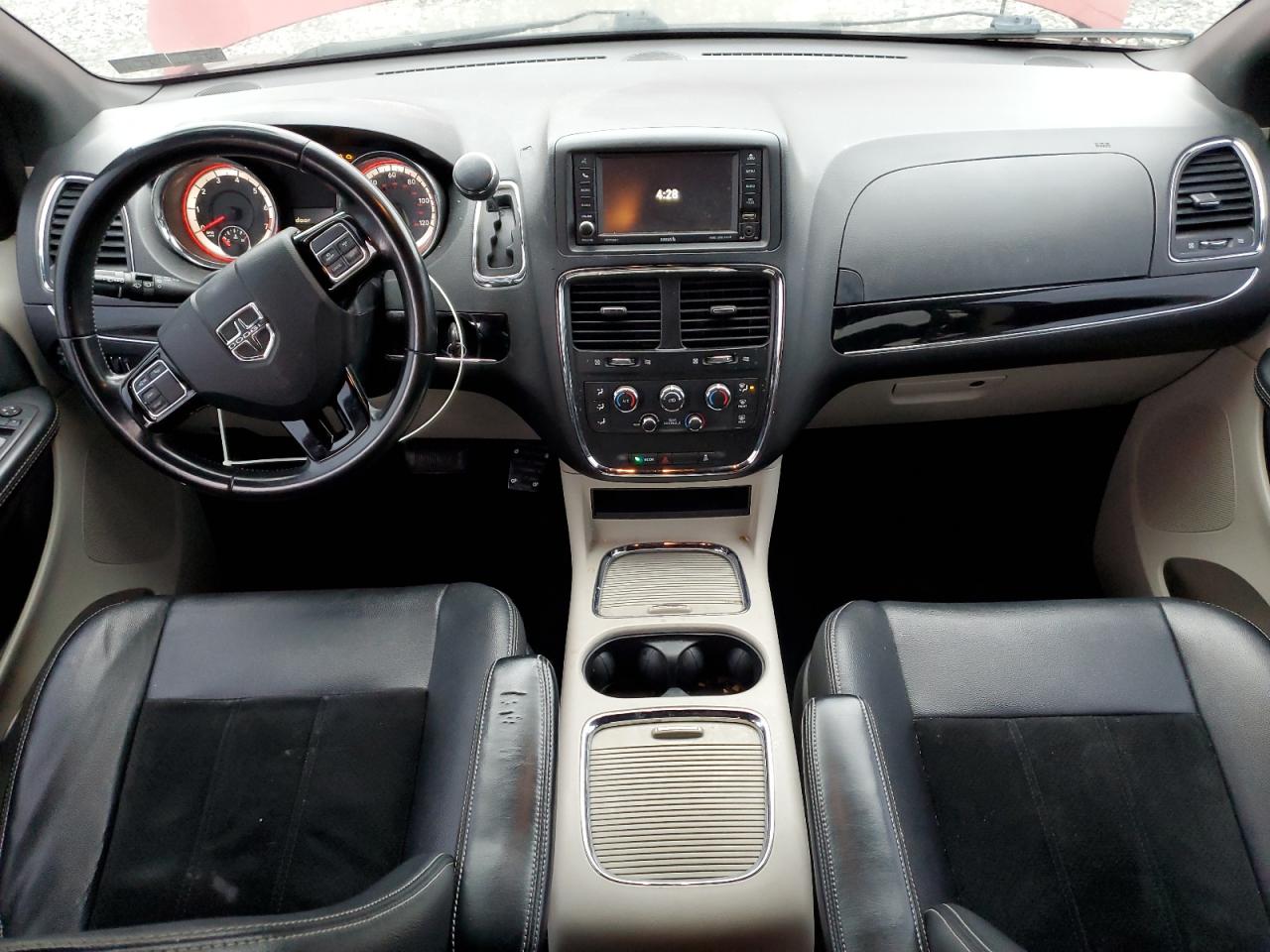 2017 Dodge Grand Caravan Sxt VIN: 2C4RDGCG3HR842233 Lot: 92899075