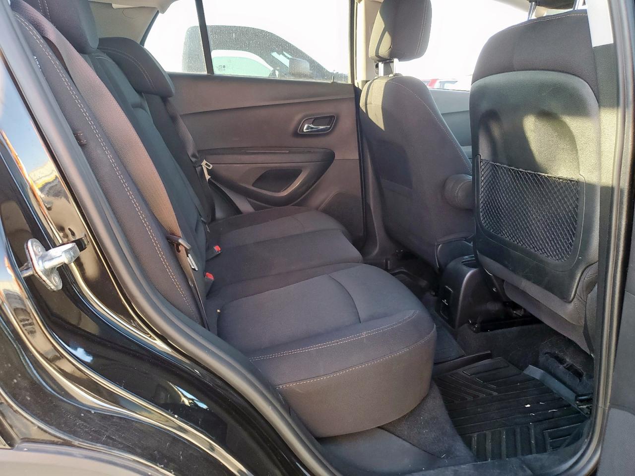 2018 Chevrolet Trax 1Lt VIN: 3GNCJLSB2JL323665 Lot: 91067315