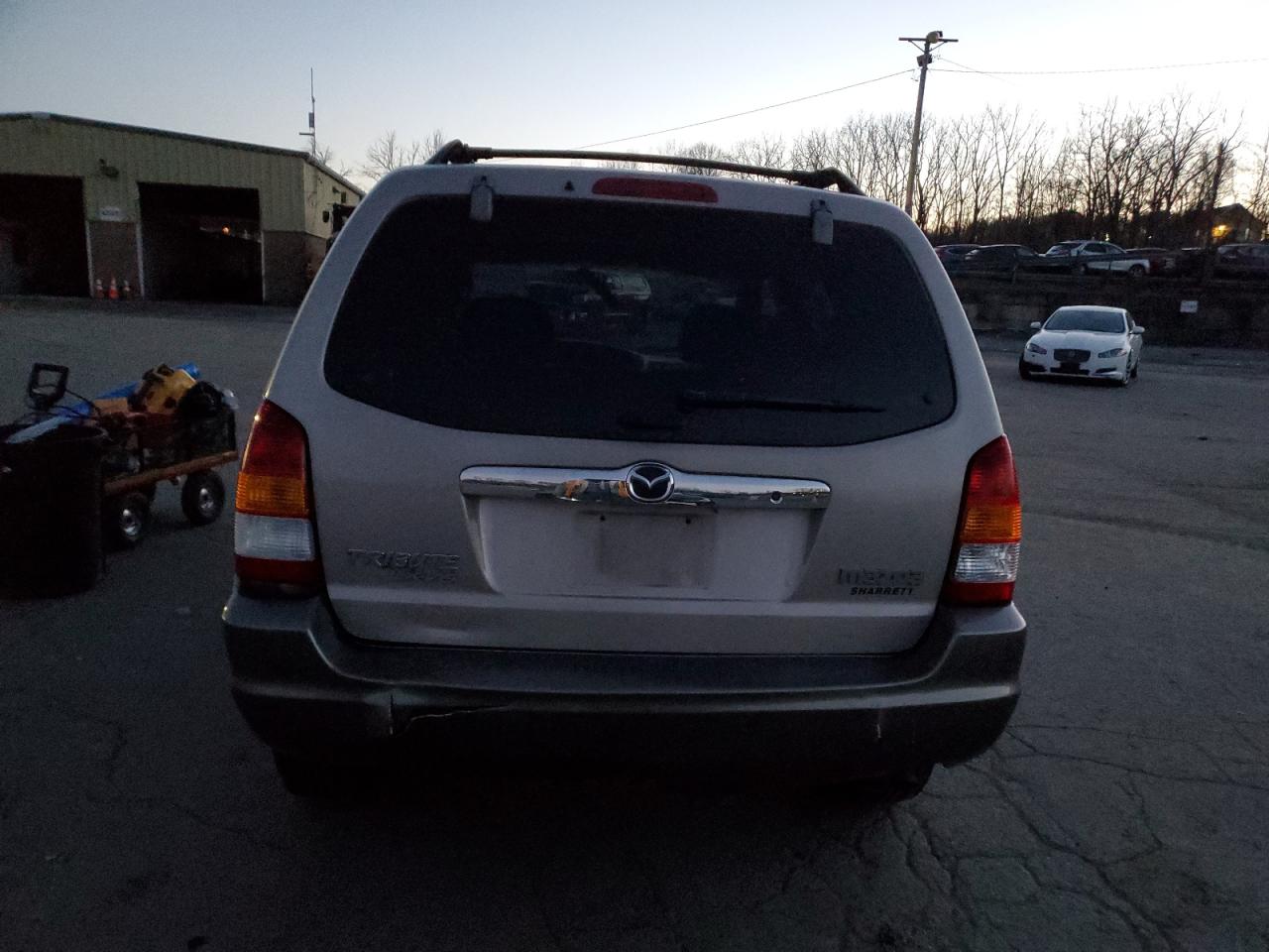 2002 Mazda Tribute Lx VIN: 4F2YU08112KM17588 Lot: 93287975