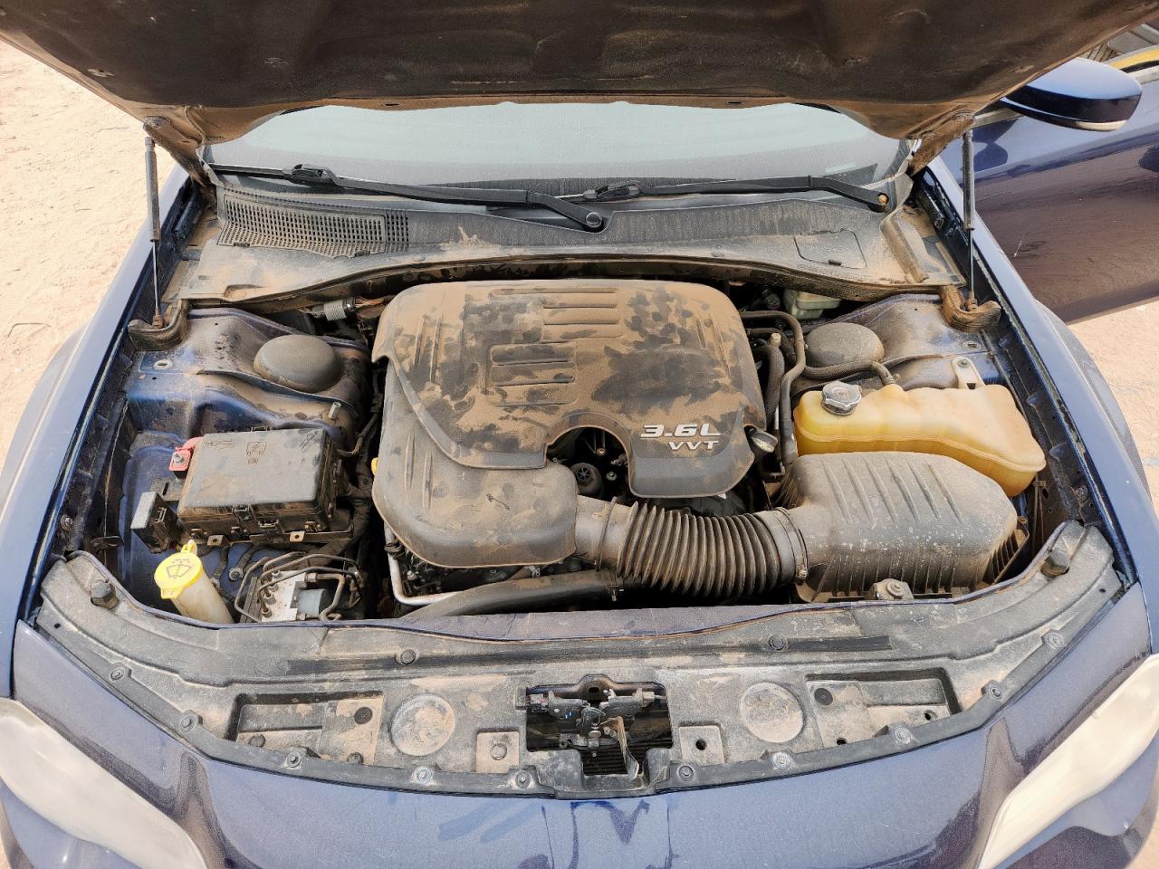 2015 Chrysler 300 S VIN: 2C3CCABGXFH781364 Lot: 93358175