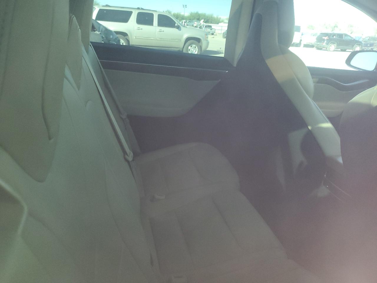 2017 Tesla Model X VIN: 5YJXCDE29HF059164 Lot: 93697525