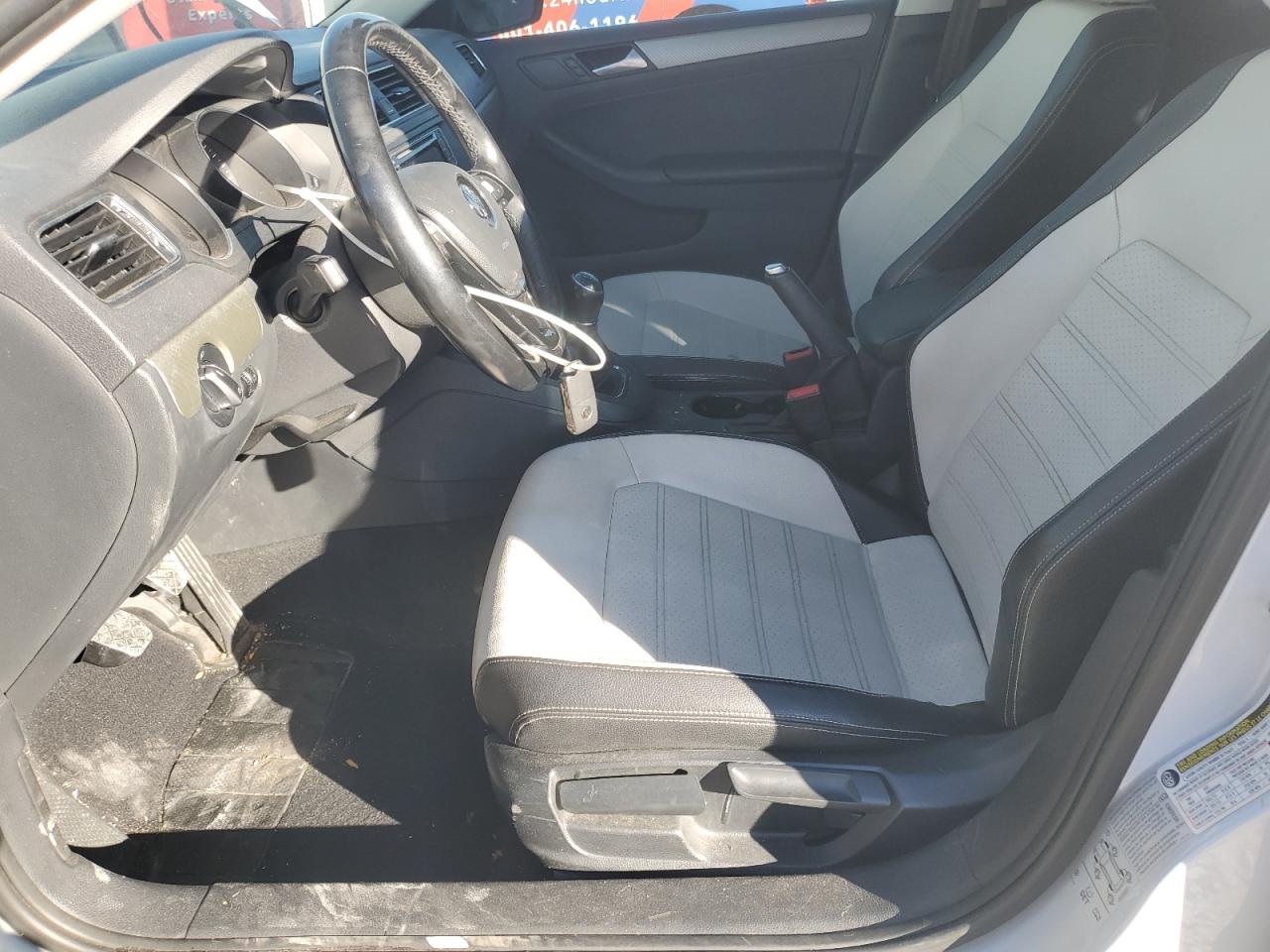 2017 Volkswagen Jetta Se VIN: 3VWB67AJXHM215544 Lot: 91032405