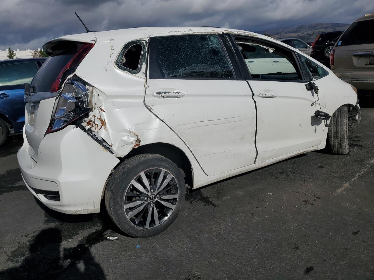 2018 Honda Fit Ex VIN: 3HGGK5H81JM713098 Lot: 92916345