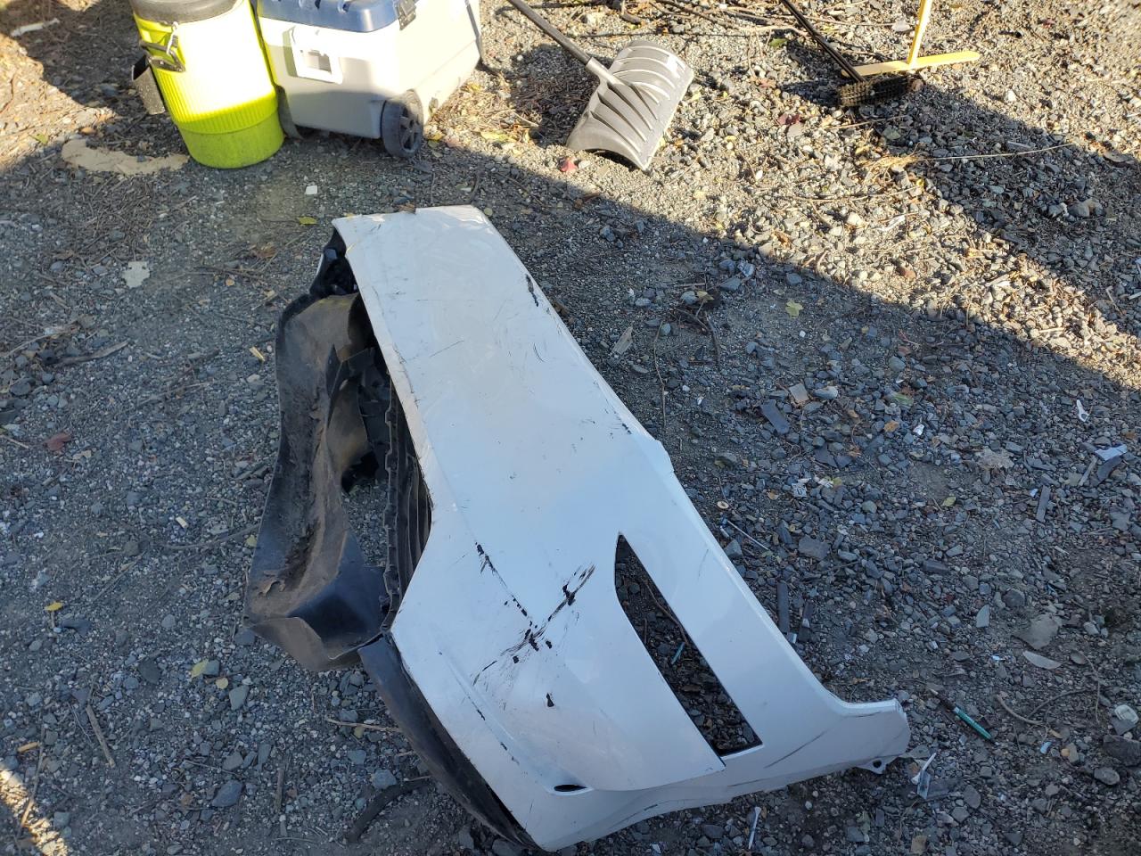 2026 Tesla Model Y VIN: 7SAYGDEE7TA380986 Lot: 90424295