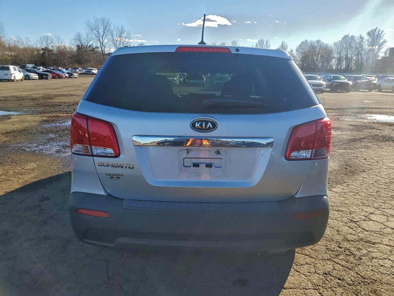 2012 Kia Sorento Base VIN: 5XYKT3A13CG286286 Lot: 94381515