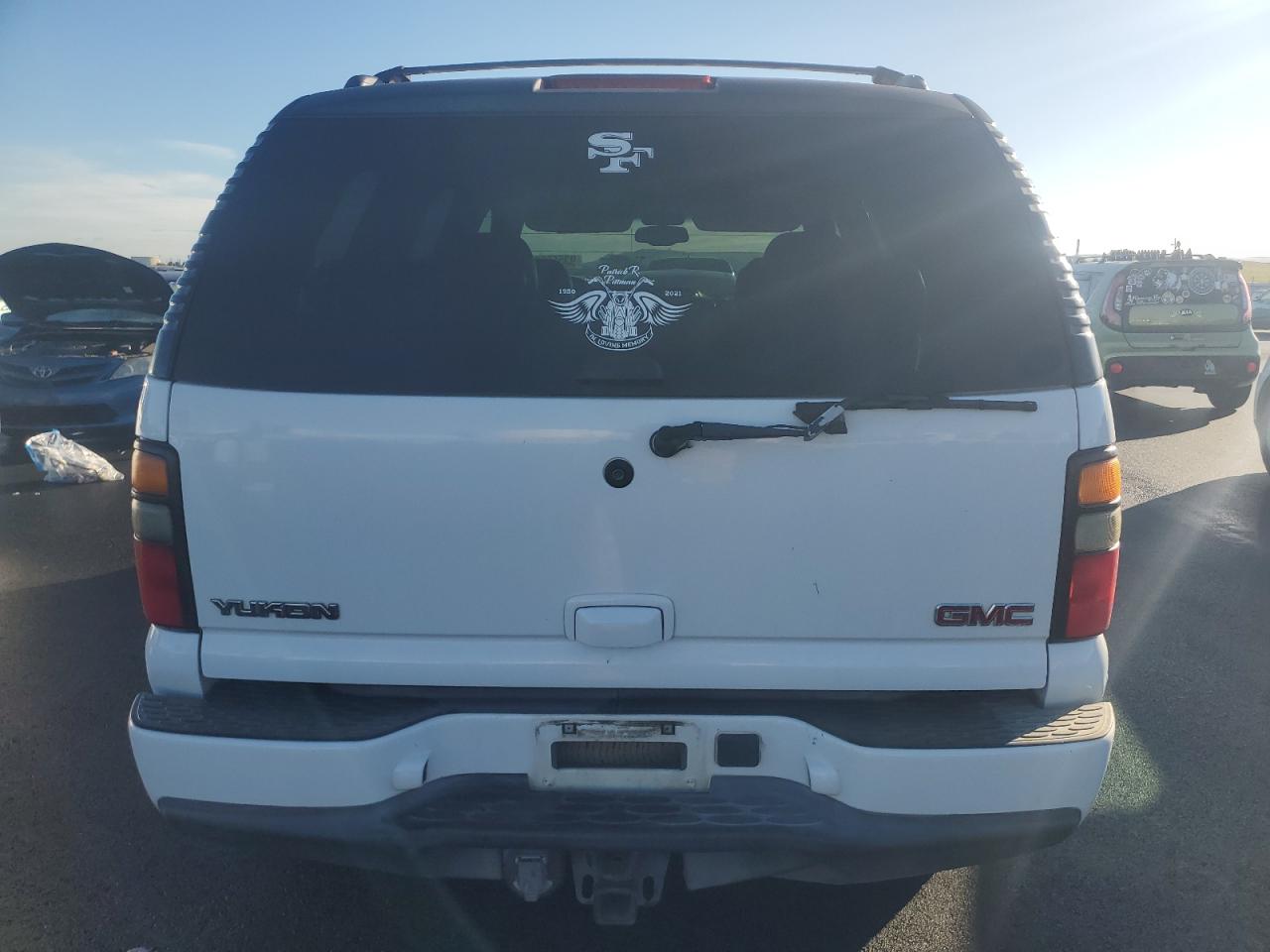 2006 GMC Yukon Denali VIN: 1GKEK63UX6J142901 Lot: 93558505