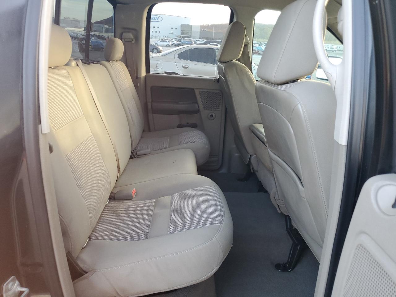 2008 Dodge Ram 1500 St VIN: 1D7HU18258S552831 Lot: 92027555