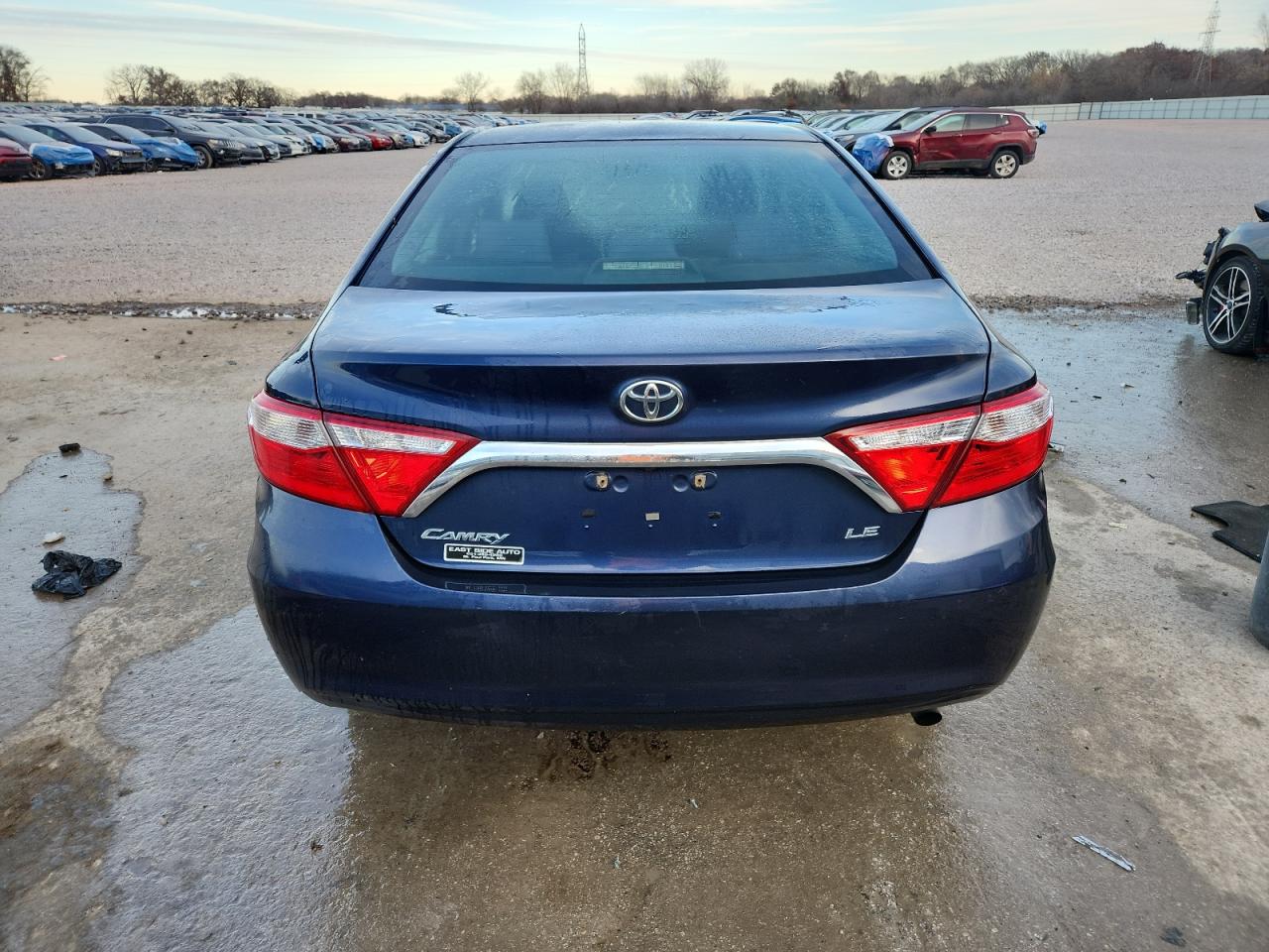 2017 Toyota Camry Le VIN: 4T1BF1FK2HU724519 Lot: 92328955