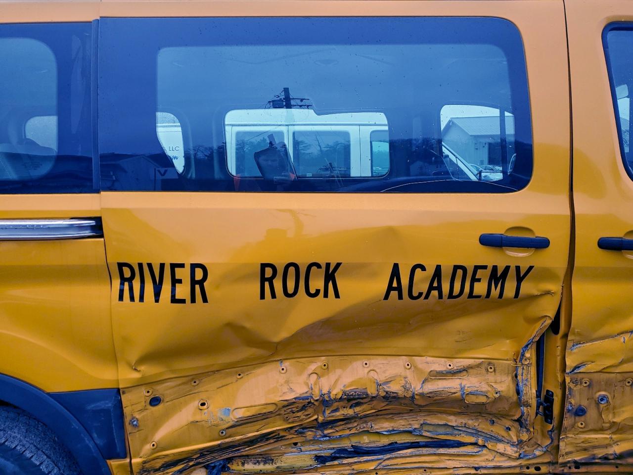 2020 Ford Transit T-150 VIN: 1FTYE2Y87LKB18100 Lot: 93631005