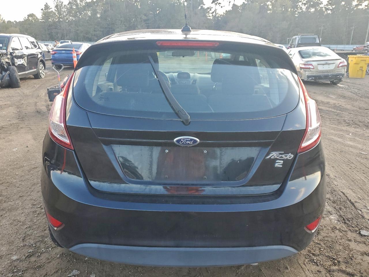 2016 Ford Fiesta S VIN: 3FADP4TJ9GM127559 Lot: 94408425